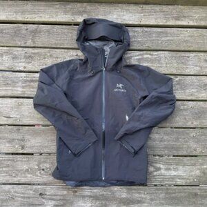 Arc'teryx Men's Puffer Jacket - Black